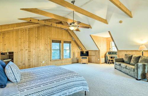 10 Mi to Lake Lure Mtn-View Cabin with Deck and Loft! - Foto 19