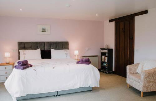 Stargazer's Field House - Photo 11