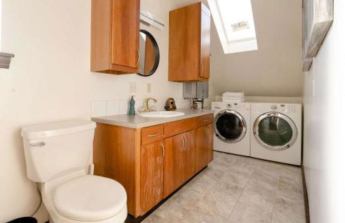 2BR Historic Soul District Remodel - Foto 18