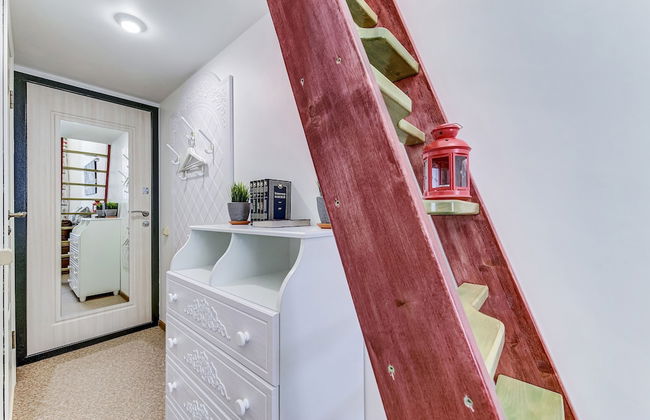 Semeiniy Ochag on Kurlandskaya - Photo 25