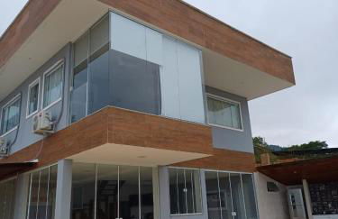 Casa em Angra com 4 quartos, churrasqueira, piscina, sinuca e quadra privativa - Foto 7