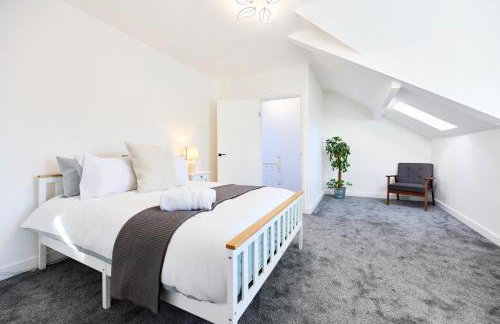 Aura - Elegant Retreat in Prime Leeds Location! - Foto 65