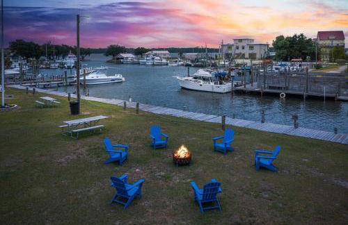 Waterfront Vacation Home near Camp Lejeune - Foto 8