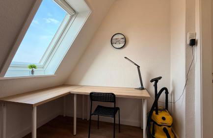 Hugos Nest Ferienwohnung Neumünster WLAN & Arbeitsplatz - Foto 10