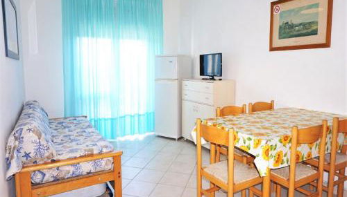 Caorle Holiday Home With Terrace - Foto 4