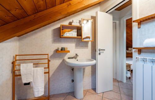 Villa Golden Lake 1 - just few steps from the lake - Foto 47