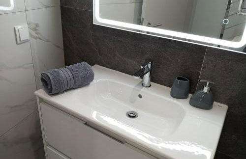 Pauloldtown - Local experience w rooftop n jacuzzi - Photo 23