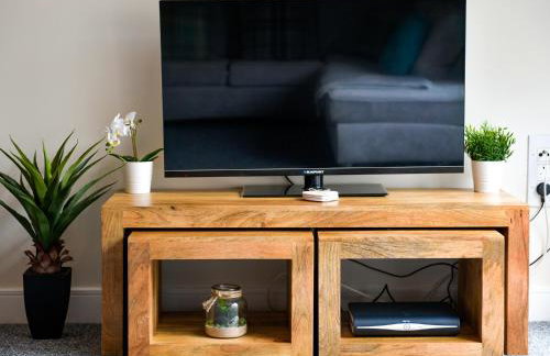 Swansea Marina - Sleeps 4 - Underground parking - Foto 6