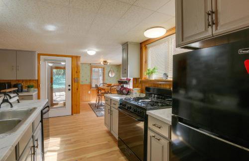 Riverfront Drake Home - 10 Mi to Estes Park! - Foto 17