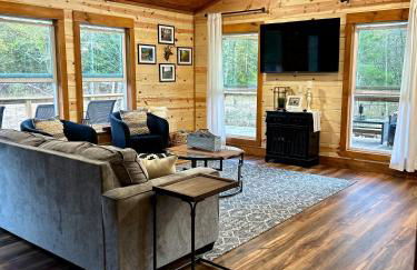 Livin on the Edge Cabin in Albert Pike, Beautiful! - Foto 27