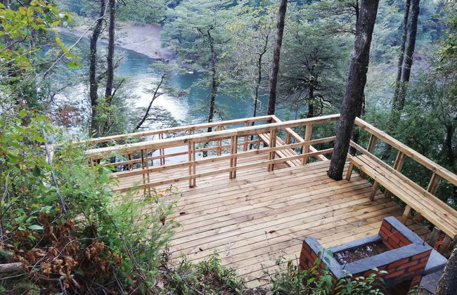 Wonderful Rustic Cabin 2, With Native Logs, on the Banks of the Trancura River - Foto 34