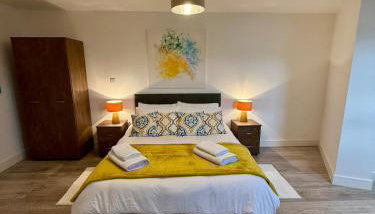 Great Quiet & Brand New Flat With Great Transport Links in Bushey - Foto 3