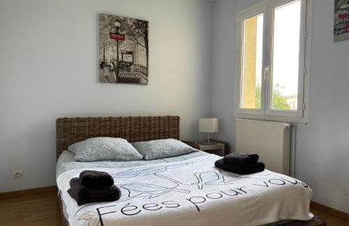 Villa des pontons Maison 5 chambres avec grand jardin clos et belle terrasse séjour spacieux lumineux à 2 kms de la plage d'Arromanches près de Bayeux, Omaha beach - table de ping pong - garage - Foto 17