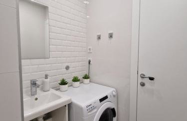 Luxury apartment Marco Polo with a private swimming pool with salt sea water - Foto 35