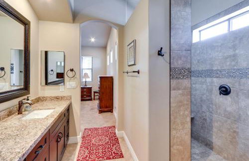 Pool and Golf Access! 55 and Mesa Retreat - Foto 14