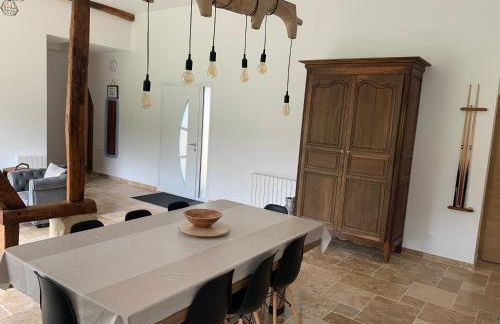 Gîte, Maison entière avec billard et bel espace de vie La Grange - Foto 17