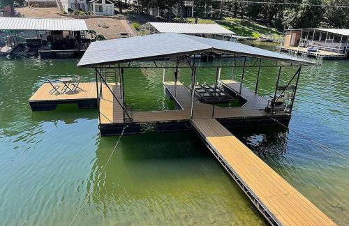 Lakefront Cottage in Secluded Cove - Foto 9