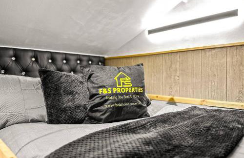 Private Spa Apartment in Maerdy Hot Tub & Sauna - Foto 17