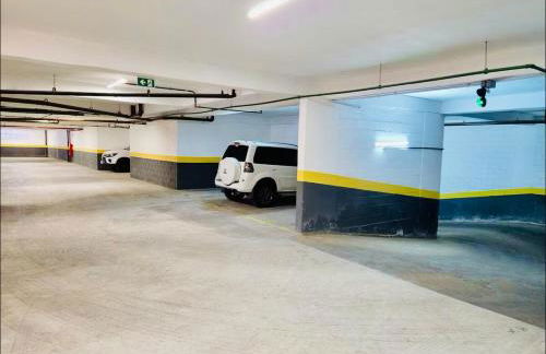 Studio Luxuoso Cama Queen Ar Condicionado e Cozinha Completa - Photo 60