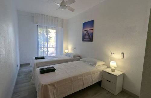 Alojamiento entre palmeras - Foto 1