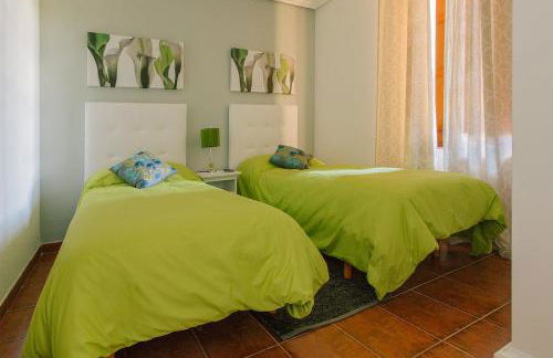 Centro Río Lobos - Photo 34