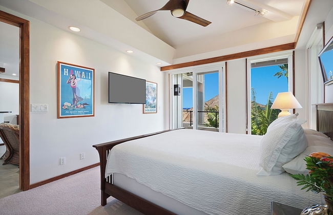 Whalers Cove Oceanfront Resort - Photo 12