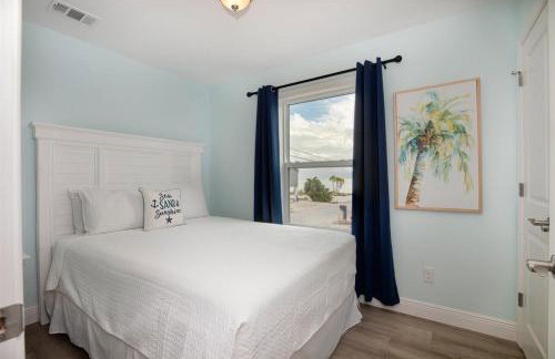 Seas the Day - Spacious Waterfront Pool Home, 50` Dock! - Foto 19