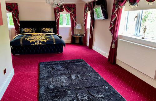 Stratford-upon-Avon 4BR Family Mansion on 1 acre with Pool, Gym & BBQ! - Foto 22