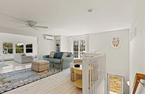 Breathtaking Cape Cod Beachhouse with Private Beach Access Near Sandwich, Massachusetts - Foto 28