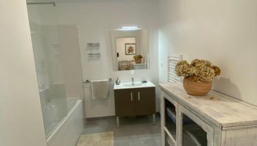 APPARTEMENT TYPE 2 NEUF +GRANDE TERRASSE - Foto 5