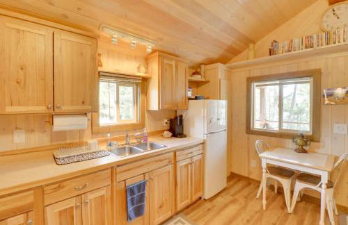 Lake Access, Deck Rustic Retreat in Kalispell! - Foto 6