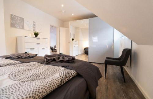 Fewomo, Historisches Moselflair Apartment, 6 Personen, Stilvoll & Komfortabel für deinen Urlaub - Foto 9