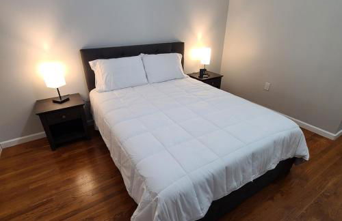 Spacious Apt in Fairview NJ Easy Commute to NYC with parking - Foto 15