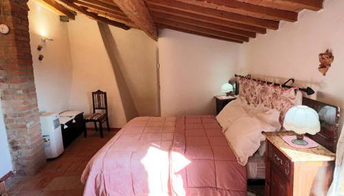 At the Castle - Foto 3