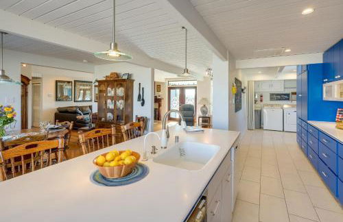 Home with Views and Fire Pit, 10 Mi to Aztec Ruins! - Foto 6