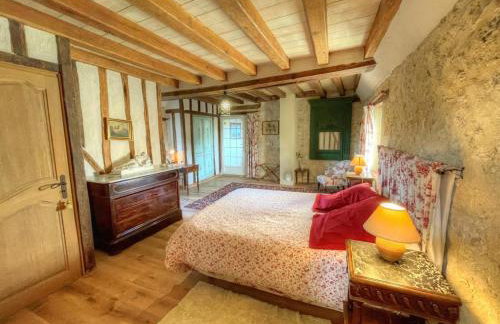 Gîte de charme XVIIe siècle avec jardin clos, balnéo, terrasse panoramique et WIFI près du Château de Villandry - FR-1-381-471 - Foto 23