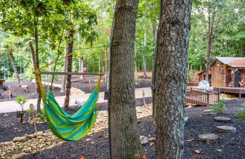 Relax In Private Pool & Cozy Gazebo At Param Farms - Foto 45