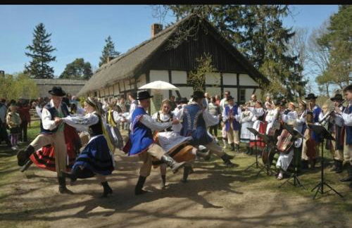 Agroturystyka Pod Dębami w Klukach - Foto 42