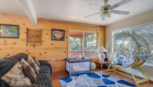 Alton Cabin with Deck about 2 Mi to Dixie Natl Forest! - Foto 4