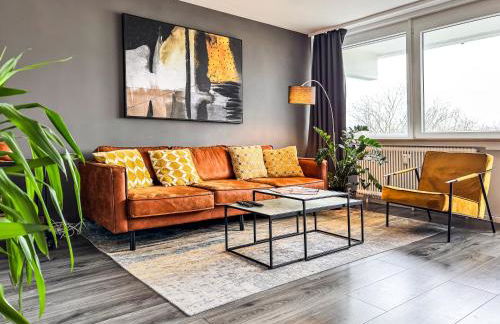 Geräumige Ferienwohnung mit Parkplatz direkt an der S-Bahn nach München - Foto 1