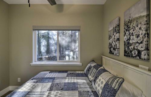 Secluded Butte Meadows Cabin with Deck and Grill! - Foto 11