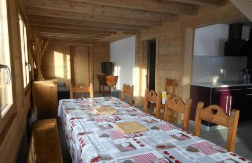 Beau chalet 10 pers. à 20m des pistes, parking privé - FR-1-467-65 - Foto 3