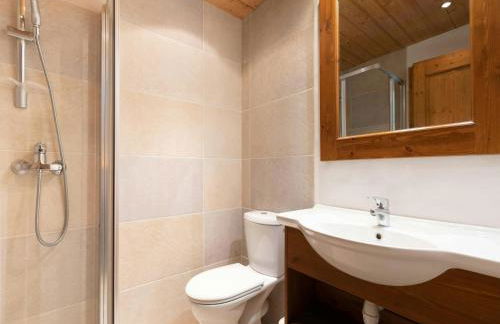 Casa-Chalet Brizolée avec vue sur le lac à Tignes - Foto 34