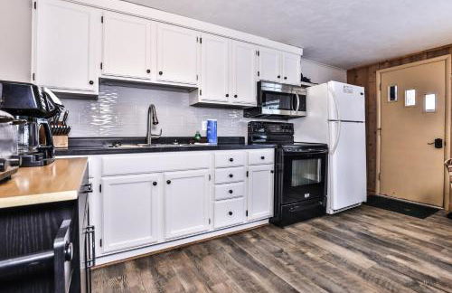 Our Lakeside Legacy - Photo 7