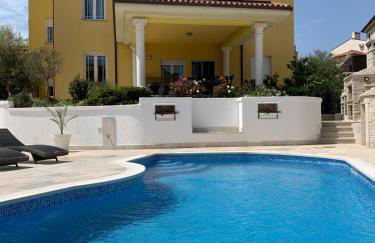 Villa Istriana - Photo 1