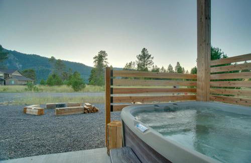 Modern Donnelly Cabin with Private Hot Tub - Foto 3