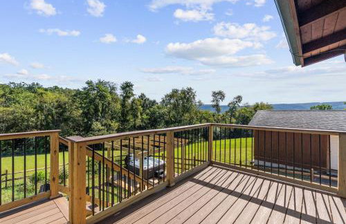 Mountain Escape on 6 acres w Hot Tub & Privacy - Foto 55