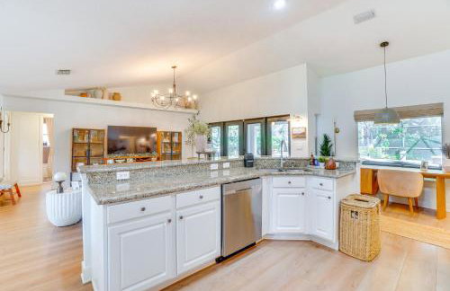 Near Parks and Lakes Sorrento Home with Pool and Yard! - Foto 8