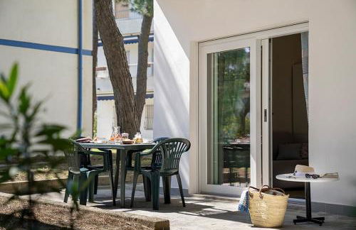 Nel verde a due passi dal mare - Foto 21