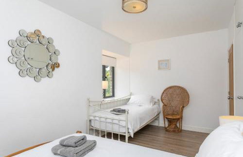 Riverbank Cottage - Foto 14